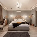 Le Til Kuria Hotel